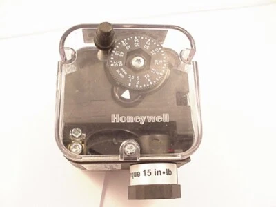 Honeywell C6097A3012 01" a 20" WC Gas Presión Se envía el mismo día Foto 1 de 4