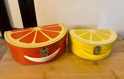 Juego de dos loncheras de cartón con temática cítrica naranja limón Foto 1 de 4