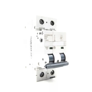 Circuit Breaker 3A 400V 2P For Siemens 5SY6203-7CC - Picture 1 of 4
