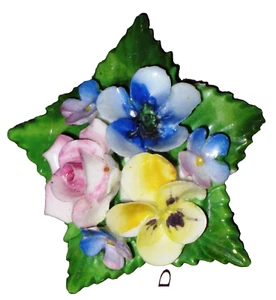 Vintage English Porcelain Brooch Flowers Stamped Made in ENGLAND Wildflowers Pin - Picture 1 of 12