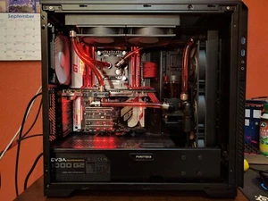 Phanteks Enthoo Pro m black ATX tempered glass hdd/ssd trays 120mm fan - Foto 1 di 1