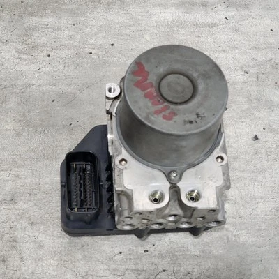 Conjunto de bomba de freno antibloqueo ABS Toyota Sienna 2012-2014 AWD OEM 44540-08191 Foto 1 de 4