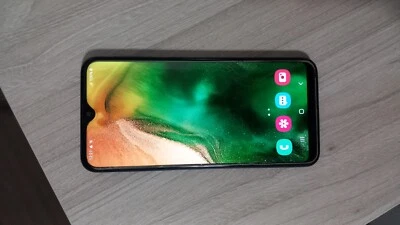 Samsung Galaxy A20e SM-A202F/DS - 32 GB - Nero (Wind Tre) (Dual SIM) - Immagine 1 di 3