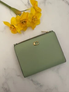 NWT Coach Bifold Snap Wallet in Refined Calf Leather Brass Pale Pistachio - Picture 1 of 5
