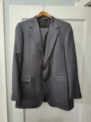 Vintage Cricketeer Mens 38 Suit Gray Herringbone 2 Button Coat Flat Front Pants  - Image 1 of 4