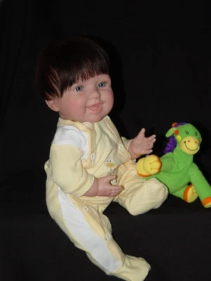 New in Box ~ Berenguer 17 ” La Newborn Moments 18005 Yellow Duck w makeover Doll - Image 1 of 4