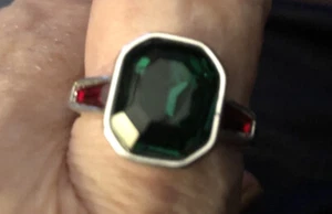 Two Stoned Ring Size 10 Red And Green Stones New In Box Everyday Christmas - Picture 1 of 4