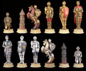 Figurines D'Échecs Set - Chevalier Or Et Couleurs Argentées - Moyen Âge Échec