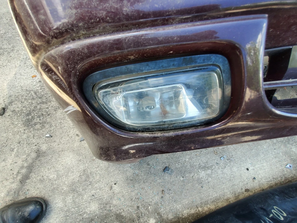 Jaguar XJ6 1994 1995 1996 1997 Vanden Plas lado derecho del pasajero luz antiniebla Foto 1 de 1