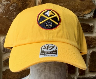 Sombrero ajustable de limpieza DENVER NUGGETS '47 para hombre nuevo con etiquetas en oro amarillo Foto 1 de 4