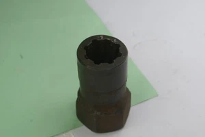 OMC 8 SPLINE DRIVESHAFT HOLDING SOCKET - Bild 1 von 4