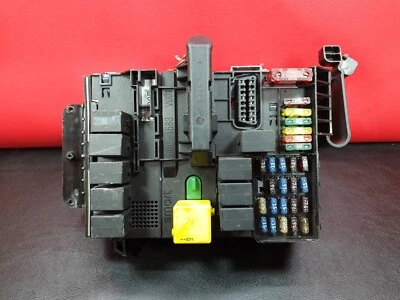 0001683V001 Smart Fortwo City cupé caja de fusibles unidad módulo SAM 0012452V001 Foto 1 de 4