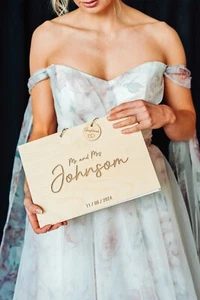 Luxury Engraved Wooden Personalised Wedding Guest Book | Modern Guest Book | - Picture 1 of 10