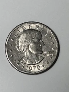 Dólar D Susan B Anthony 1979/error de acuñación “lleno D” RARO excelente estado - Imagen 1 de 5