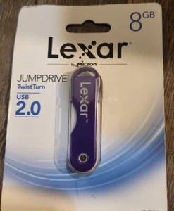 Lexar Sd Card 8GB USB - Picture 1 of 2