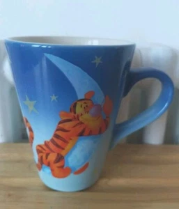 Disney Store Tigger Moon Hug 12cm Tall Hot Chocolate Coffee Mug Winnie the Pooh - Picture 1 of 4