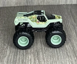 Monster Jam Monster Truck - SOLDIER FORTUNE 1:64 - Bild 1 von 6