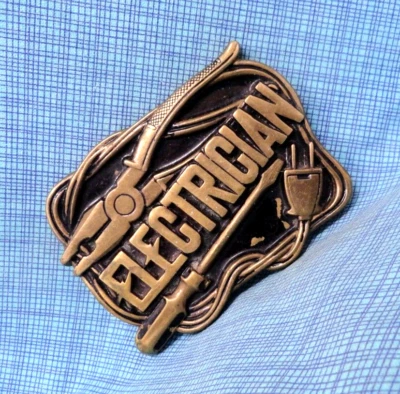 Electrician Belt Buckle Cords Pliers Screwdriver Brass 1980 Baron Taiwan .NOX611 - Image 1 of 4