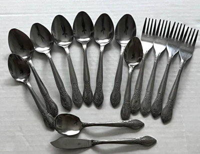 Lote de cubiertos Treasure by Gibson de acero inoxidable de China 14 piezas mango floral Foto 1 de 4