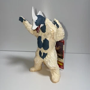 Ultra Large Monster Series 5000 Snowgon x-plus Figure - Picture 1 of 19