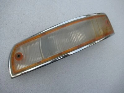Porsche 911/912 Front Turn Signal Light Housing (Left,Driver Side) #21  @FL C#54 Foto 1 de 4