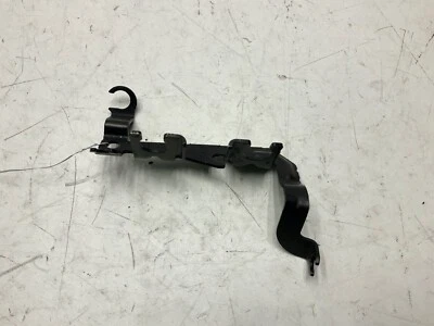 AUDI A4 2017-2023 SOPORTE PINZA FRENO DELANTERO DERECHO OEM Foto 1 de 4