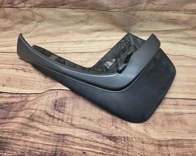 1999 2000 2001 2002 2003 2004 年日产探路者后保险杠泥装饰左原始设备制造商 — 第 1/4 张图片