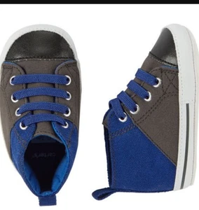 NWT Carter's Blue Soft Soled High Top Crib Shoes Boys Infant Size 2 - Picture 1 of 6