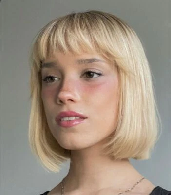 Peluca corta de fibra recta Bob peluca rubia segura contra el calor para mujer aspecto natural  Foto 1 de 4