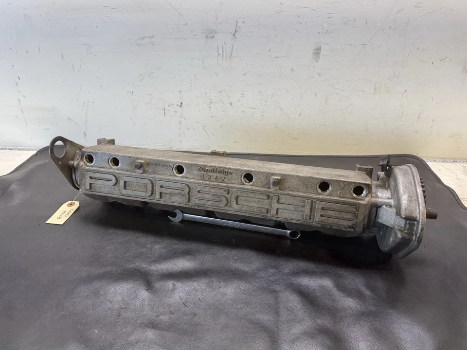 Árbol de levas y carcasa Porsche 944  Foto 1 de 4