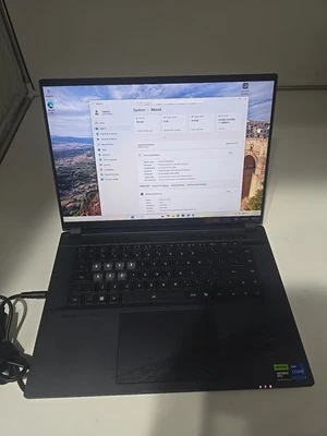 Portátil para juegos GIGABYTE AORUS 16X (2024) 165Hz 1TB SSD 32GB RAM INTEL I7 14650HX  Foto 1 de 4