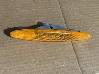 97-06 Jaguar X100 XK8 XKR lâmpada marcador frontal direita ou esquerda LJA5034AC FABRICANTE DE EQUIPAMENTO ORIGINAL - Imagem 1 de 4