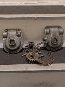 Craftsman 536.887752 Snow Blower Auger Case / Worm Gear Set 896MA 895MA - Picture 1 of 4