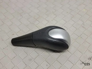 03-11 Saab 9-3 C6 CORVETTE Auto Shifter Shift Knob Black Leather Silver OEM - Foto 1 di 8
