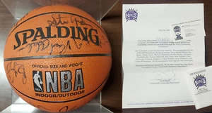Sacramento Kings ROSTER SIGNED Basketball 98-99 Jason Williams RY Chris Webber - Picture 1 of 8