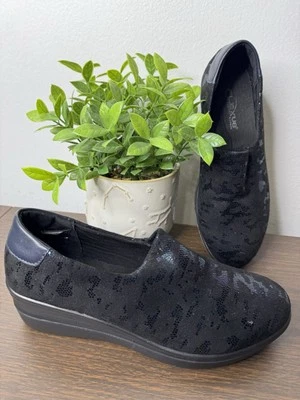 Mocasín de cuña Flexus by Spring Step 38 negro italiano cómodo azul metálico 6,5 EE. UU. Foto 1 de 4