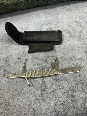 Vietnam War U.S. Army Folding Pocket Utility Knife CAMILLUS 1963 Opener / Punch - Image 1 of 4