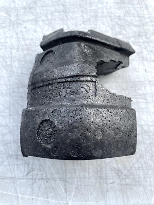 1998 MERCEDES-BENZ S320 W140 REAR BUMPER COVER IMPACT BAR FOAM ABSORBER RIGHT OE - Image 1 of 4