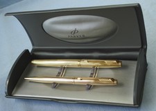 Parker 75 Gold plate Godron Fountain & Ball Pen, Near Mint Boxed set, Fine Nib.