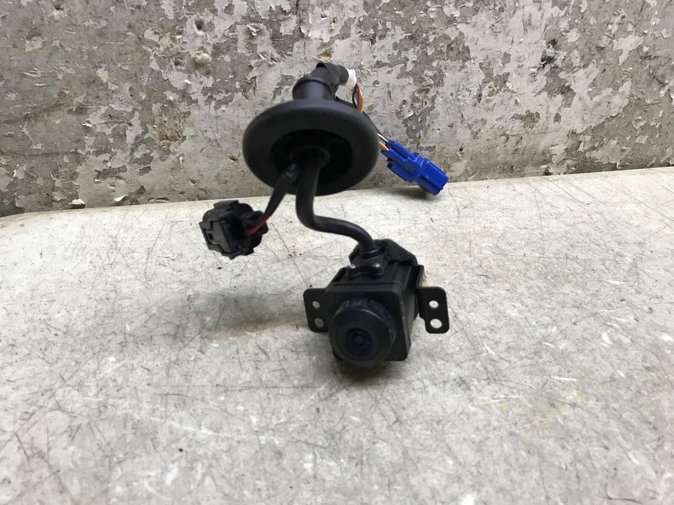 18 19 Kia Cadenza projetor de câmera de backup retrovisor sem visão surround  - Imagem 1 de 2