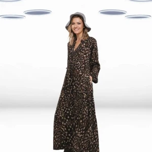Ex Jd Williams Women's Long Sleeve Maxi Dress in Black Leopard Print - Picture 1 of 5