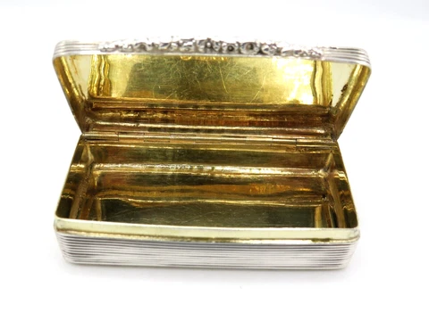 Antique William IV Sterling Silver Snuff Box Fully Hallmarked Thomas Shaw 1832 Cover
