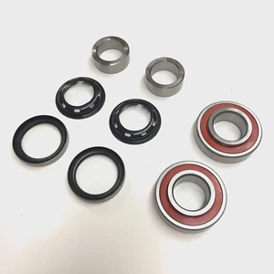 Rear Axle Bearing / Oil Seal Repair Kit (RH / LH) Fit For Suzuki Samurai '85-'95 - Picture 1 of 3