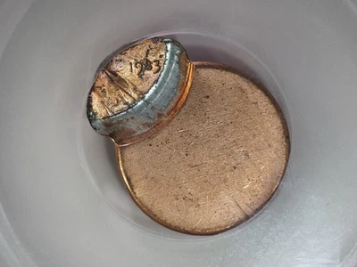 1983 Lincoln Memorial Penny, BU, Red, 90% Off Center With Date, O/C, Error - Image 1 of 4