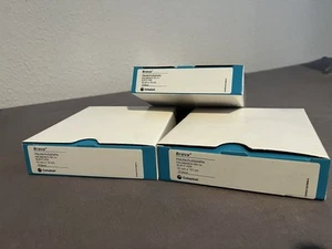 Coloplast Brava- 30 Hautschutzplatten 10x10 cm (3x10 Stück) / neu + OVP / Top !! - Bild 1 von 9