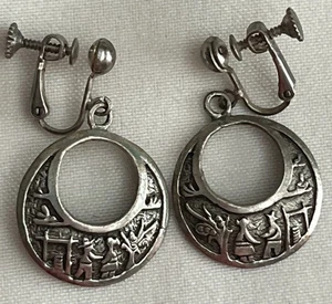 Vintage Navajo Native Storyteller Sterling Silver Raised Drop Clip On Earrings - Picture 1 of 10