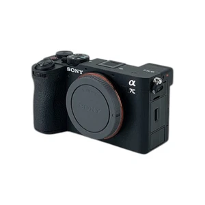 Sony Alpha 7C II Spiegellose Vollformatkamera 33 MP Autofokus 10 BPS 4K Video - Bild 1 von 8