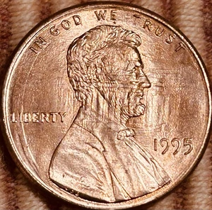 ⚜️⚜️⚜️1995 Lincoln Penny Struck Through Showing Memorial At Obverse & DDR - Picture 1 of 14