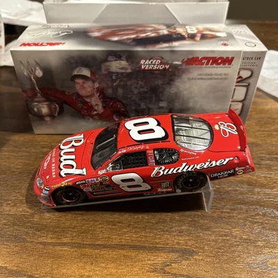 Acción Dale Earnhardt Jr 2004 Bristol Win 1/24 Foto 1 de 4