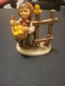 Huhn Huhn Hummel Figur #385 - TMK5 - NEUWERTIG - Bild 1 von 9